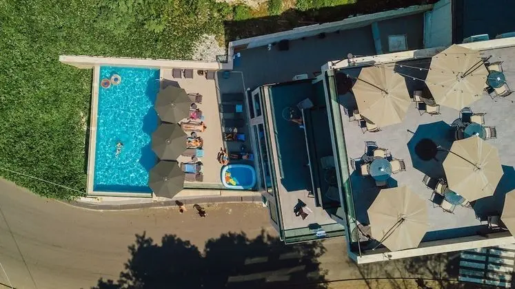 Capo Verde Hotel Batumi - Havuz