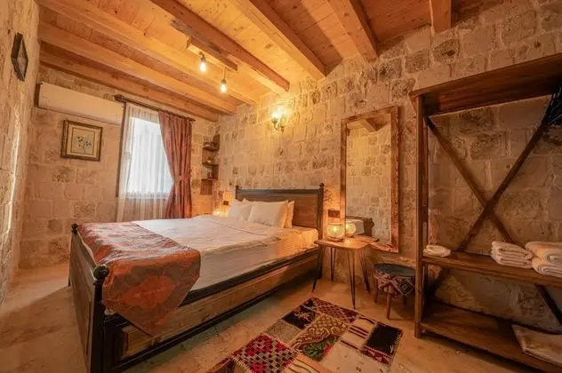 Cappalace Stone House