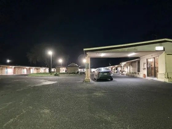 Capri motel