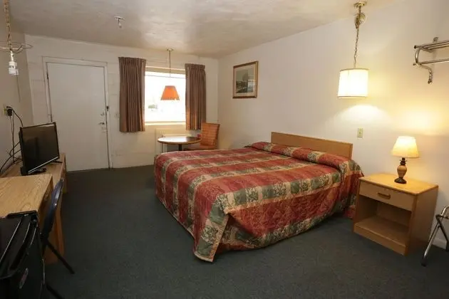 Capri Motel