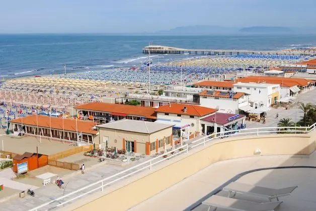 Hotel Capri & Residence