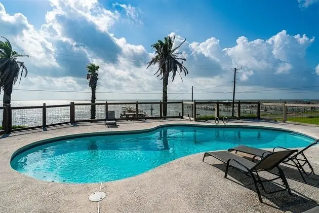 Caprice Cottage - Sun Harbor Cottage #1