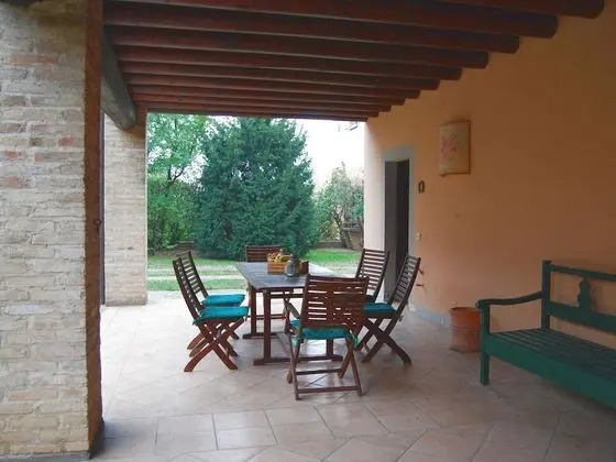Villa in Capriolo With Patio, Courtyard, Garden, Parking