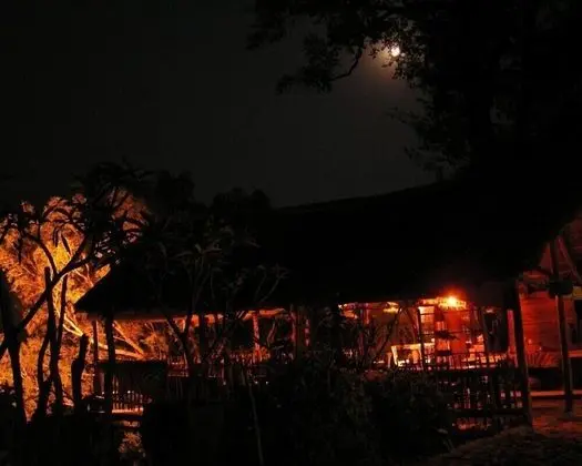 Caprivi Houseboat Safari Lodge - Yerinde Yemek