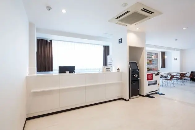 Capsule Hotel CUBE - Lobi