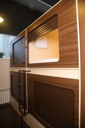 Capsule Hotel InterQUBE Tretyakovskaya - Oda