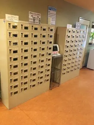 Capsule Hotel Shinjuku 510 - Lobi