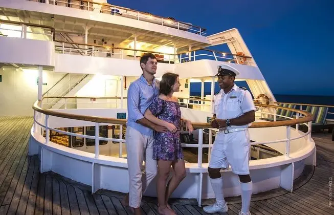 Captain Cook Cruises, Fiji's Cruise line - Dış Mekan