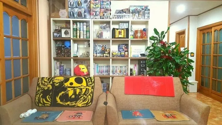 Captain Jeju Guesthouse - Hostel - İç Mekan