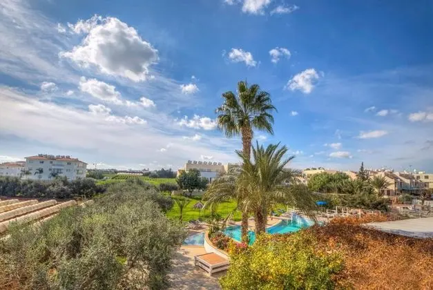 Captain Karas Holidays Apartments - Havuz