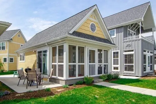 Captain`s Quarters - 179 Leeward Way, Cottage #6