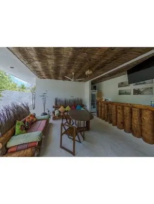 Captains Residence by Vista - Lobi