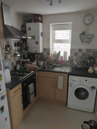 Captivating 1-bed Apartment in Bournemouth - Mutfak