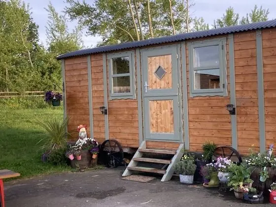 Captivating 1-bed Cabin in Middlesbrough - Dış Mekan