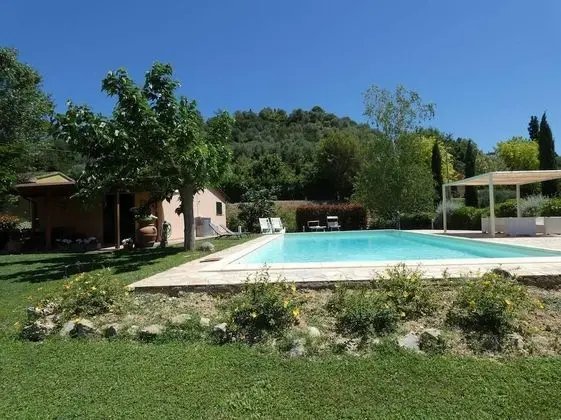 Captivating 1-bed Villa With Pool in Tuscany