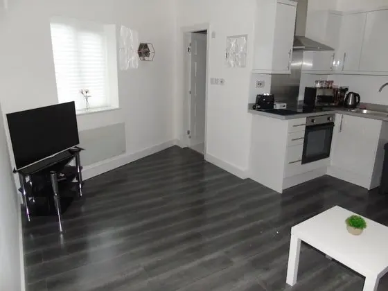 Captivating 1-bedroom Apartment in Bolton - İç Mekan