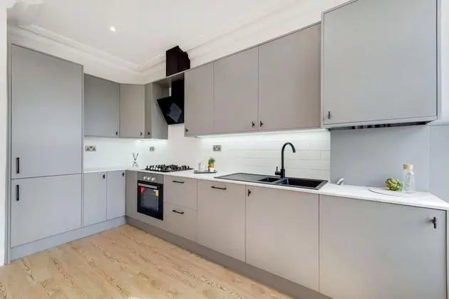 Captivating 2-bed Apartment in North London