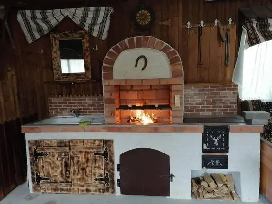 Captivating 3-bed House in Manastirea Humorului - İç Mekan
