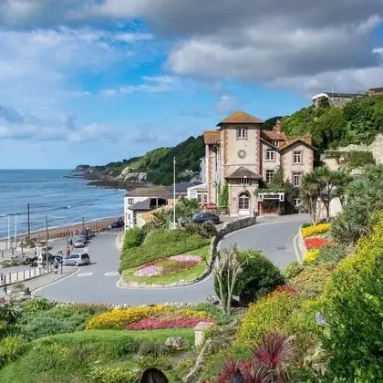 Captivating 3-bed House in Ventnor