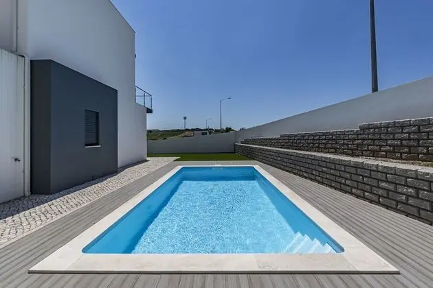 Captivating 4-bed House in Cadaval District-lisbon - Havuz