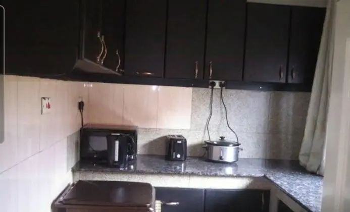 Captivating 4-bed House in Kampala - Mutfak