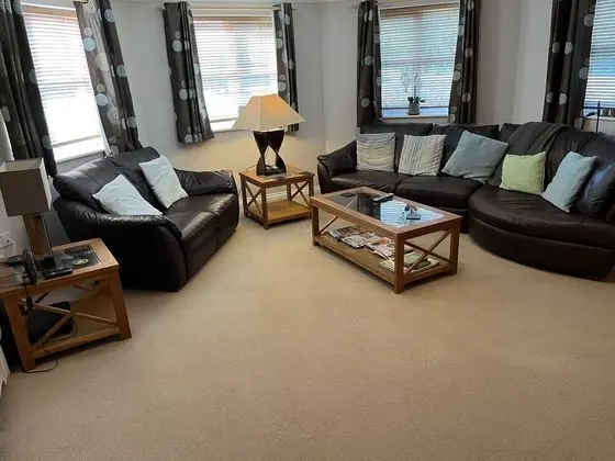 Captivating Apartment in Copthorne, Near Gatwick - Öne Çıkan Resim