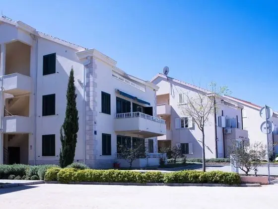 Captivating Villa in Dubrovnik With Private Balcony - Dış Mekan