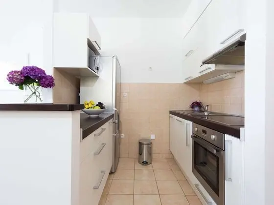 Captivating Villa in Dubrovnik With Private Balcony - Mutfak