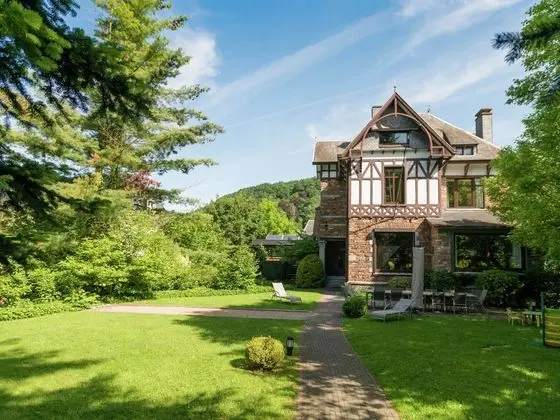 Captivating Holiday Home in Malmedy With Sauna - Dış Mekan