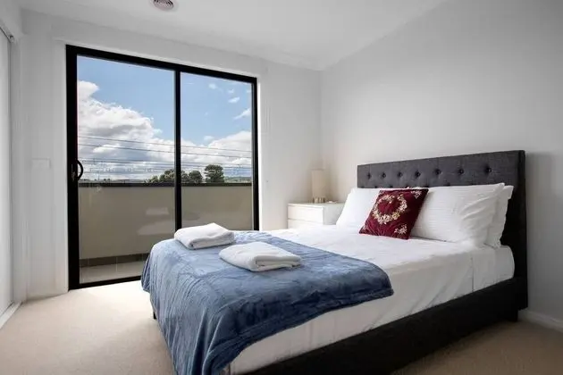 Captivating Large 4br@narre Warren - İç Mekan