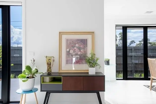 Captivating Large 4br@narre Warren - İç Mekan