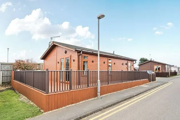 Captivatingly Stunning 2-bed Cabin in Bridlington - Dış Mekan