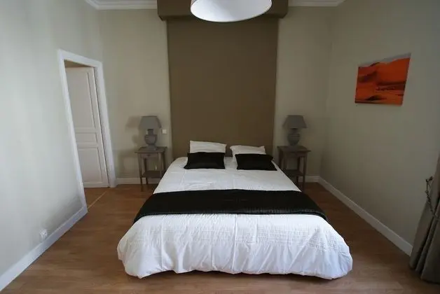Carcassonne Guest House - Oda