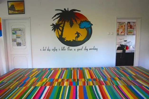 Carcavelos Surf Hostel - Lobi