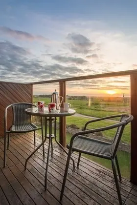 Carden Holiday Cottages - Oda