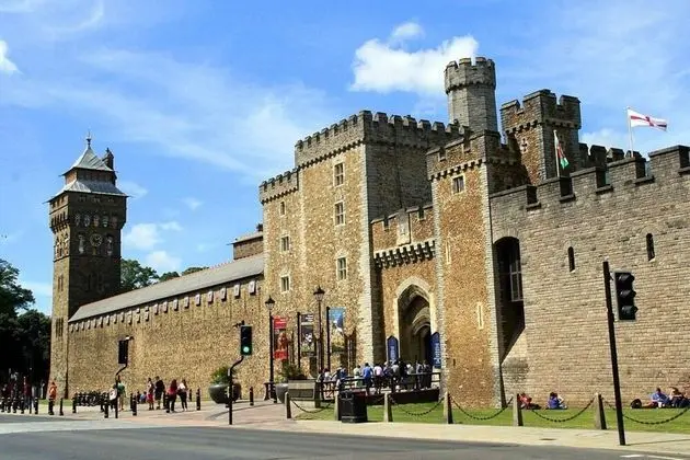 Cardiff Castle & River Side Flat, The Stadium View