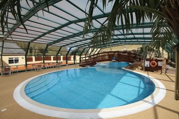 Cardigan Bay Holiday Park - Havuz