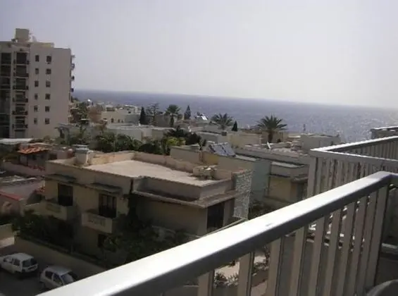 Cardor Apartments