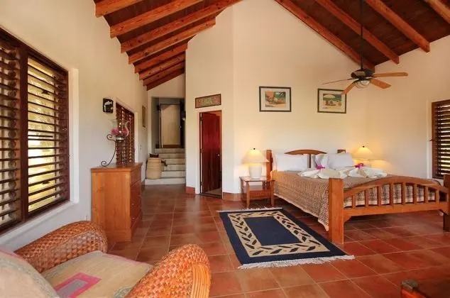The Carib House 5 Bedrooms And Pool Close To Beach - Oda