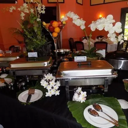 The Caribbean Court Boutique - Genel