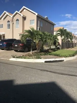 Caribbean Estates Townhouse