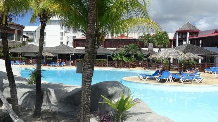Caribluewave Appartements Manganao - Havuz