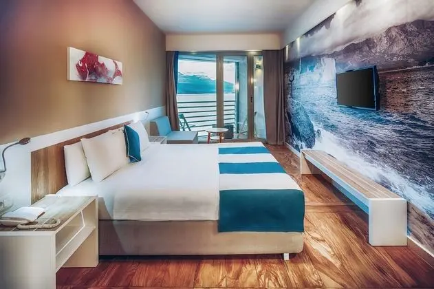 Carine Hotel Delfin - Oda