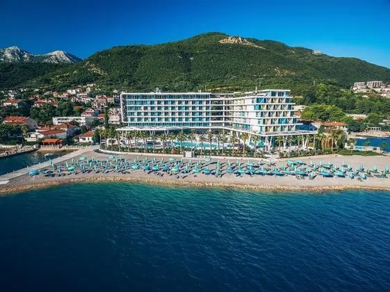 Carine Hotel Kumbor - Öne Çıkan Resim