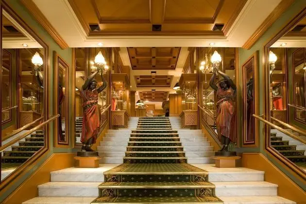Hotel Carlina Courchevel - Lobi