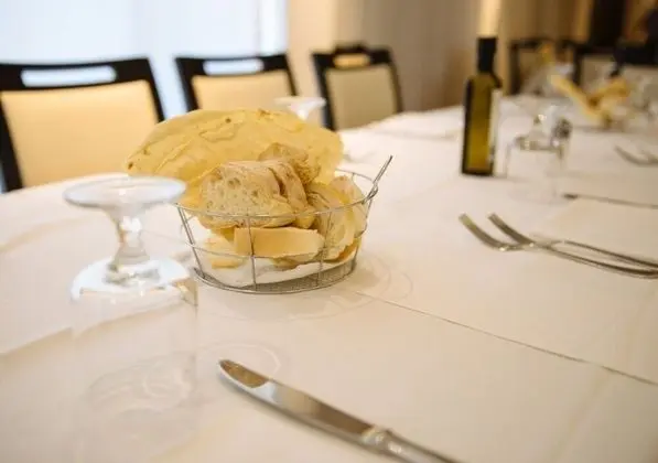 Hotel Carlo Felice - Yerinde Yemek