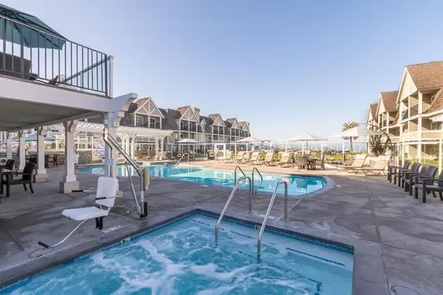 Carlsbad Inn Beach Resort - Havuz