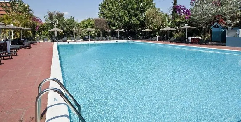 Carlton Hotel - Havuz