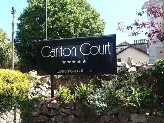 Carlton Court - Dış Mekan