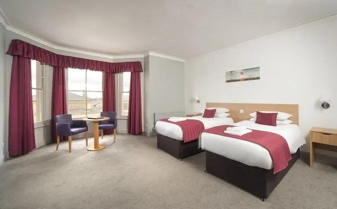 The Carlton Hotel - Oda